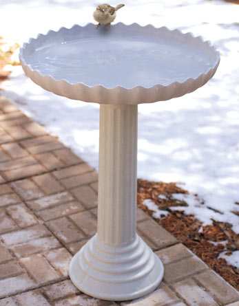 Scalloped Heated Birdbath w/Pedestal & Deck Mount