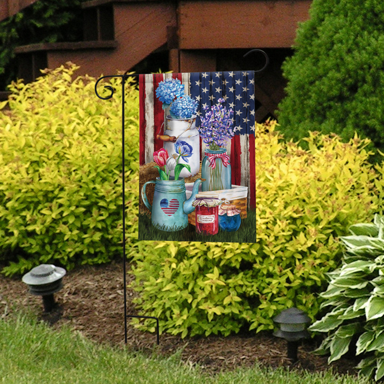 Briarwood American Picnic Garden Flag