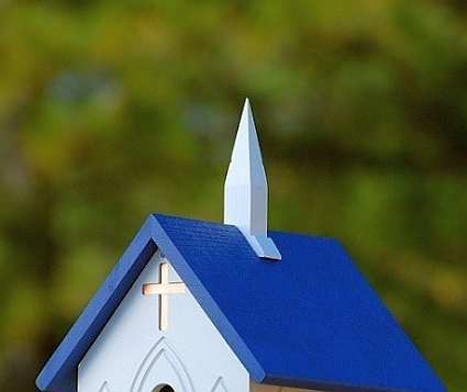Fancy Home Products 10" Church Bird Feeder Blue Roof