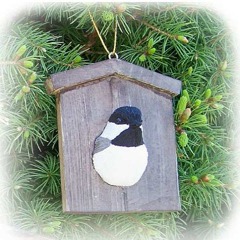 Audubon Songbird Ornament Chickadee Birdhouse