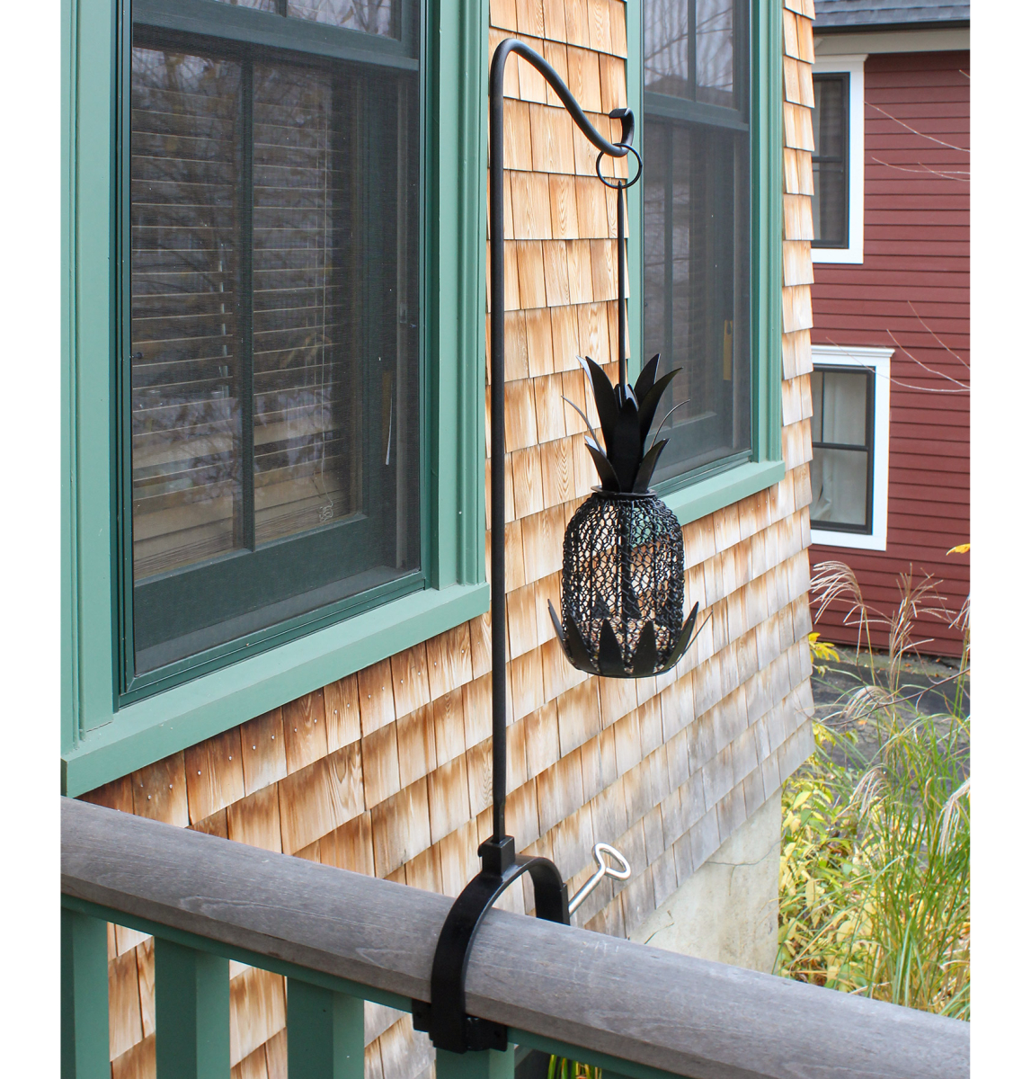 Achla Shepherds Hook with Over Railing Bracket, Handcrafted Deck Railing  Hooks at Songbird Garden