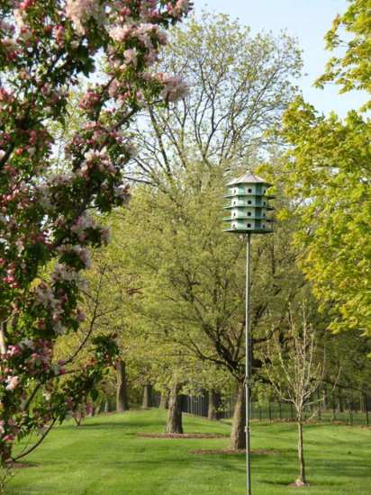 Nature House Purple Martin Castle Safety System with 14' Pole