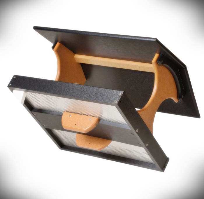 Amish Recycled Poly Deluxe Fly-Thru Bird Feeder